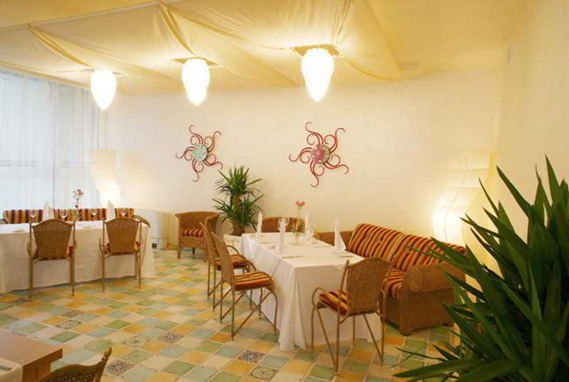 Park Hotel Dnipro Restaurant bilde